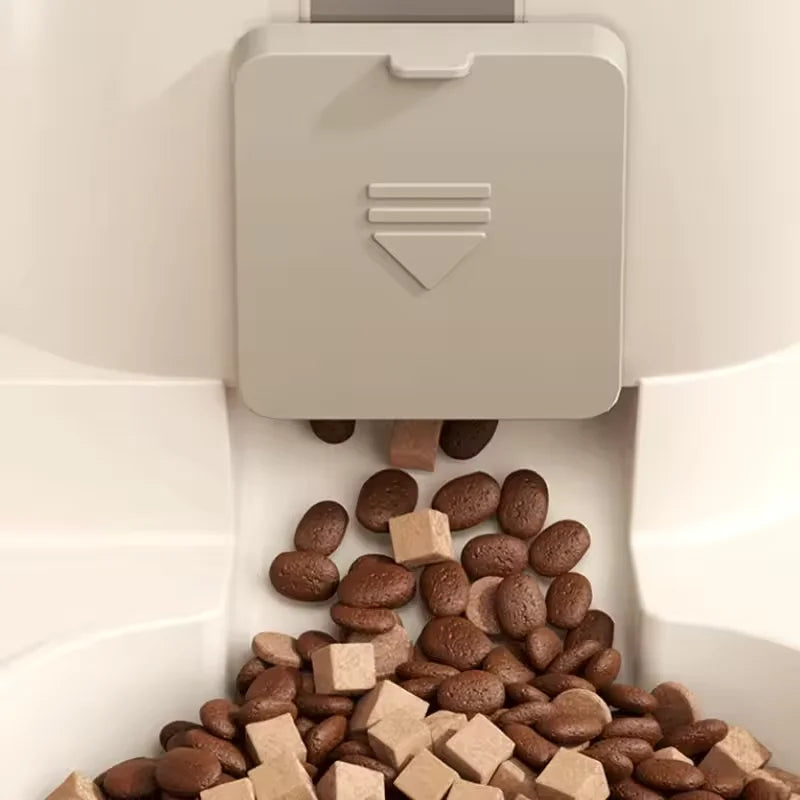 Pet Large-Capacity Feeder with Integrated Automatic Water Dispenser, Cat Food Bowl, Dog Feeding Bowl, Pet Supplies