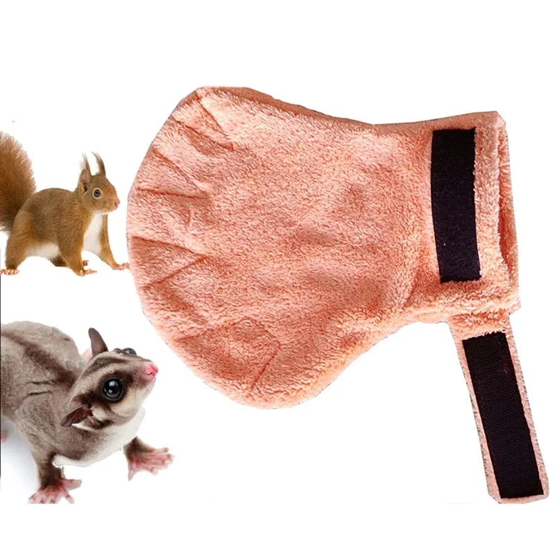 Small Pets Calming Sleeping Fleece Fabric Gloves Anti-Scratch Handling Gloves for Sugar Gliders Hamsters Guinea Pigs