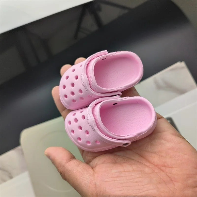 Silicone Mini Slippers for Dogs and Cats - Set of 4, for Photoshoots and Play