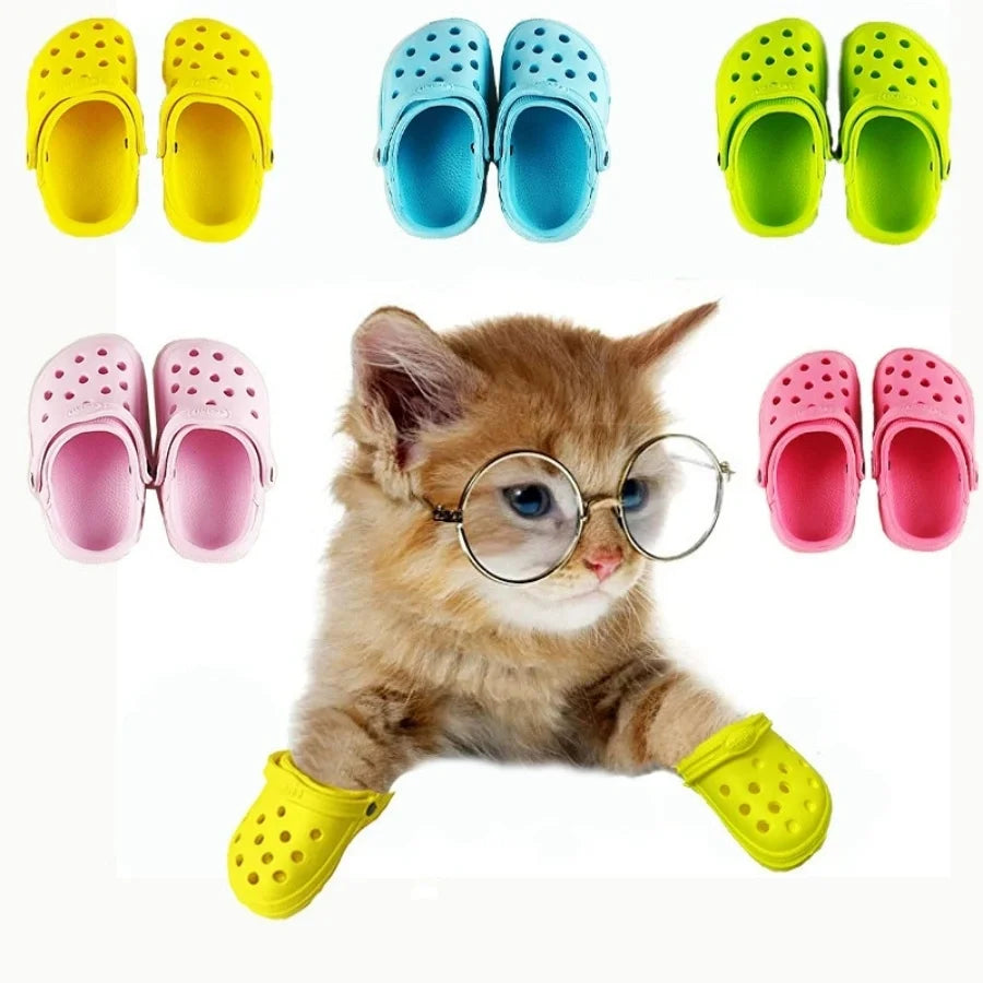 Silicone Mini Slippers for Dogs and Cats - Set of 4, for Photoshoots and Play
