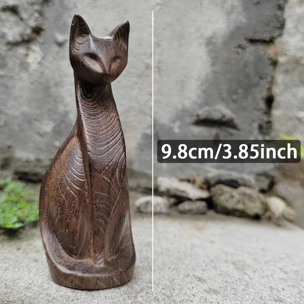 Drvena figura mačke 3.8 inča – geometrijska, ručno rezbarena, poklon