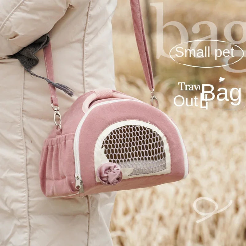 Breathable Pet Bag Small Pet Carrier Bag Breathable Comfortable Pet Travel Tote Bag Sling for Hamster Guinea Pig Rabbit Hedgehog