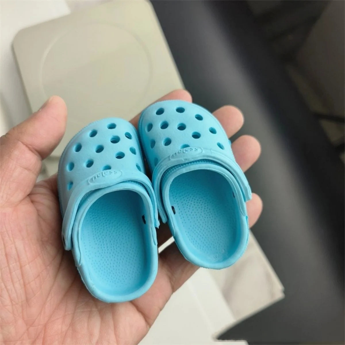 Silicone Mini Slippers for Dogs and Cats - Set of 4, for Photoshoots and Play