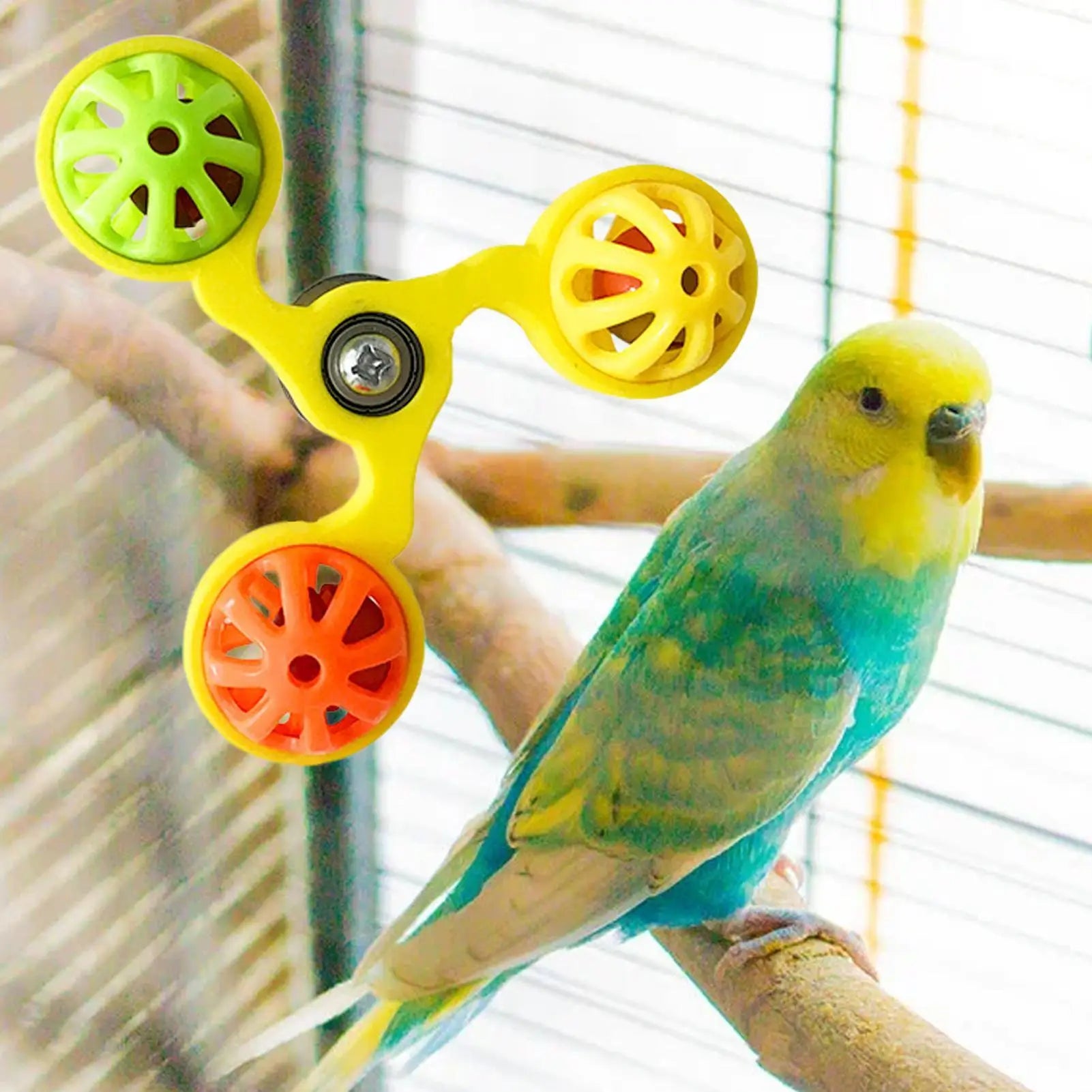 Interactive Swirling Toy for Parrots – Stimulation, Entertainment, and Chewing